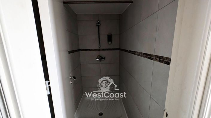 Image No.8-Commercial à vendre à Tombs of the Kings