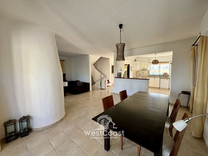 Image No.9-5 Bed Villa for sale