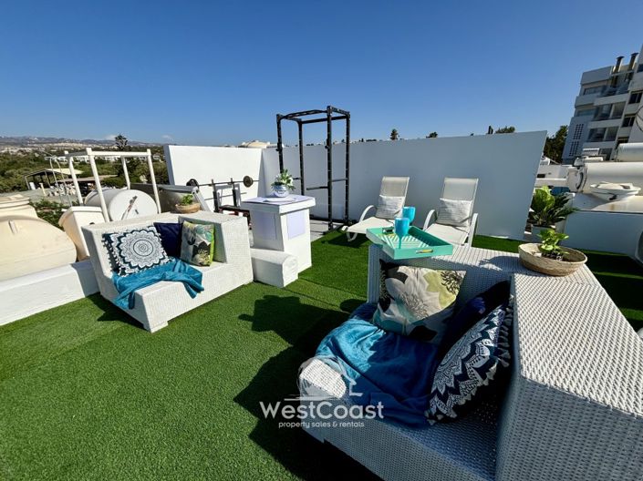 Image No.4-2 Bed Villa for sale