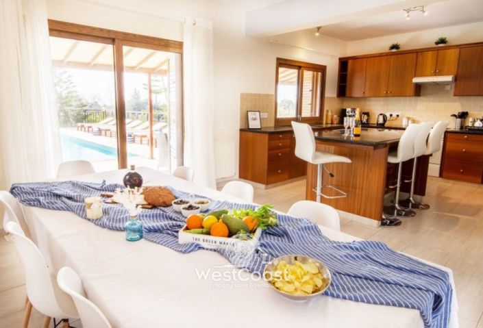 Image No.6-Villa de 4 chambres à vendre à Paphos