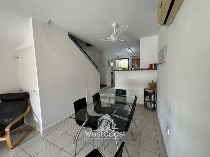 Image No.8-2 Bed Townhouse for sale