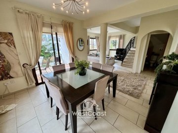 179323-detached-villa-for-sale-in-chlorakaful