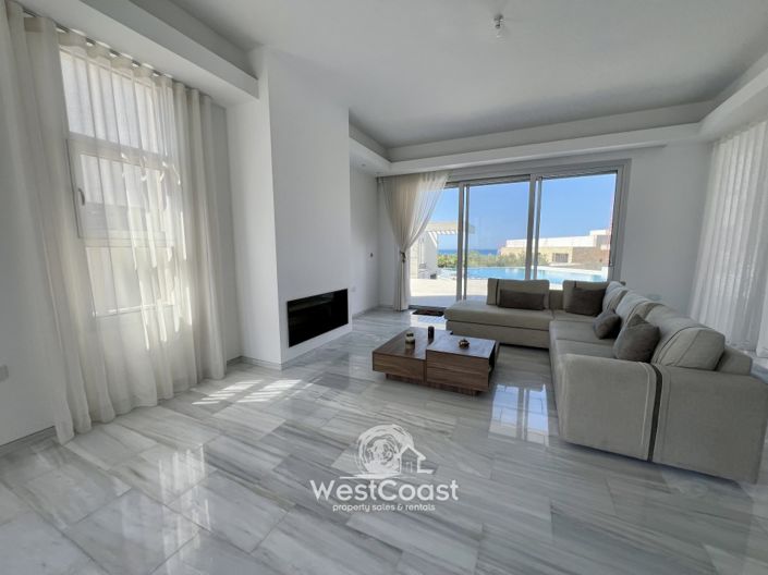 Image No.3-Villa de 5 chambres à vendre à Yeroskipou