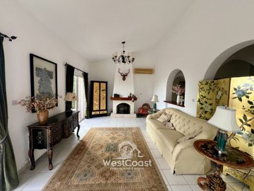 181651-detached-villa-for-sale-in-kamares-tal