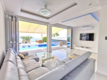 183902-detached-villa-for-sale-in-coral-bayfu