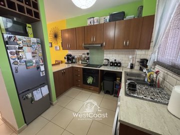 184123-apartment-for-sale-in-mandriafull