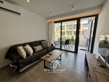 185124-town-house-for-sale-in-chlorakafull