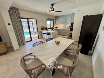 185153-detached-villa-for-sale-in-peyiafull