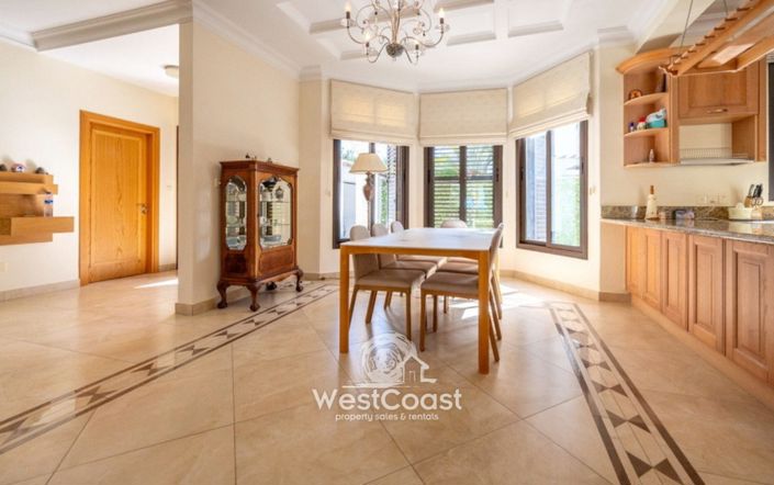 Image No.5-4 Bed Villa for sale