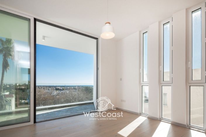 Image No.6-4 Bed Villa for sale