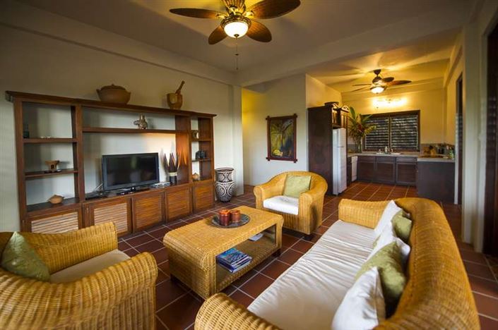 Image No.10-8 Bed Villa for sale