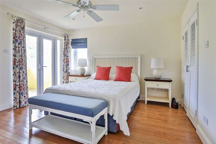 Image No.15-4 Bed Townhouse for sale