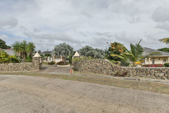 Image No.3-4 Bed Villa for sale