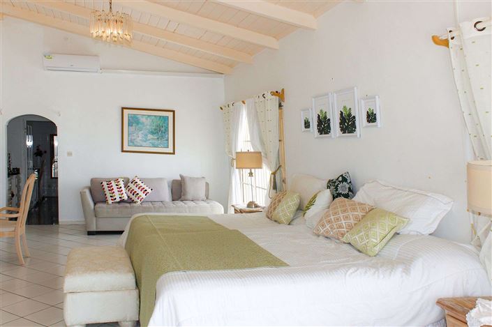 Image No.18-5 Bed Villa for sale