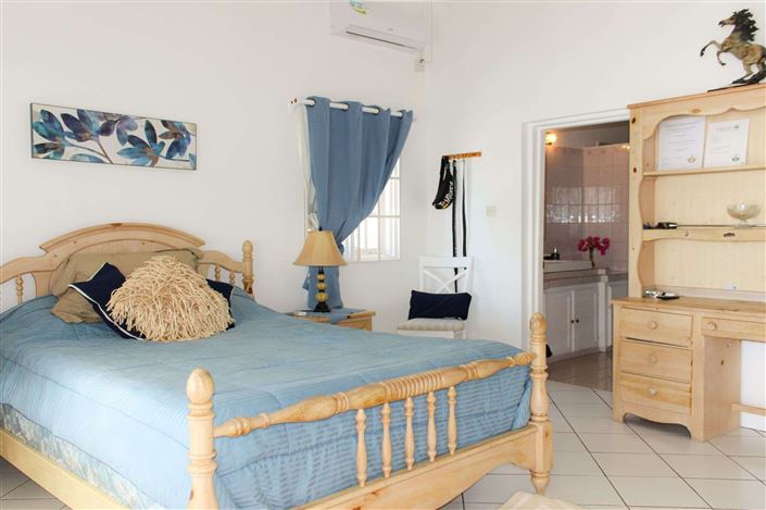 Image No.25-5 Bed Villa for sale