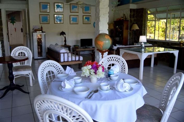 Image No.7-9 Bed Villa for sale