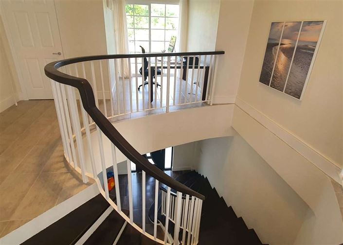 Image No.14-5 Bed Villa for sale