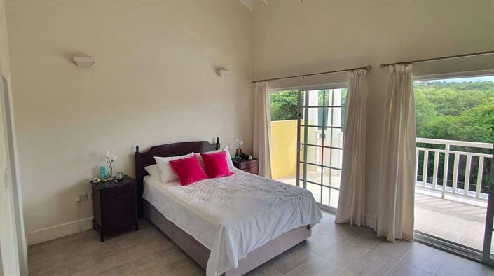 Image No.19-5 Bed Villa for sale