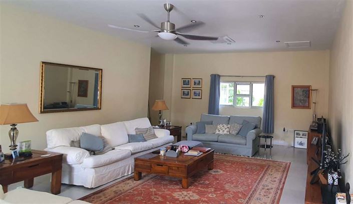 Image No.5-5 Bed Villa for sale