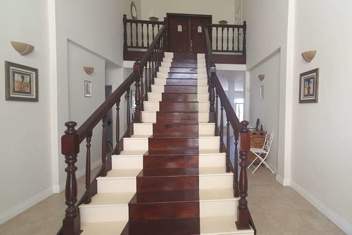 Image No.12-5 Bed Villa for sale