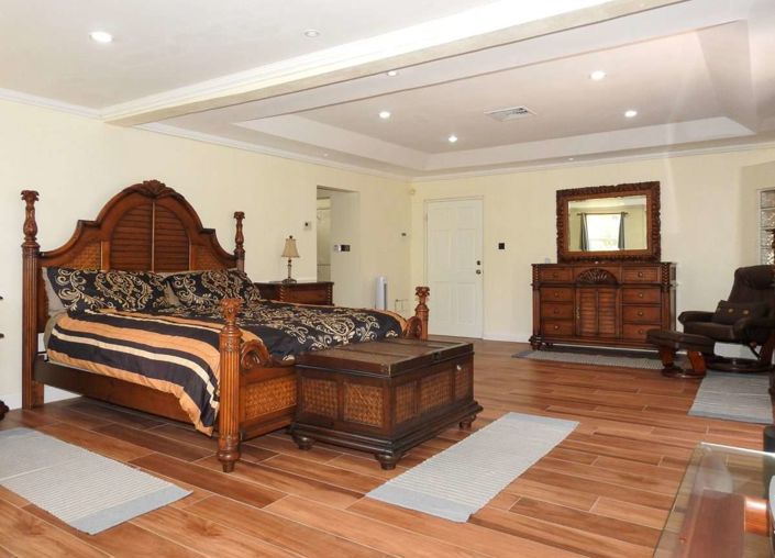 Image No.11-4 Bed Villa for sale