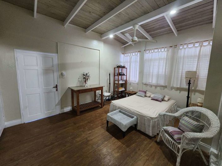 Image No.14-5 Bed Villa for sale