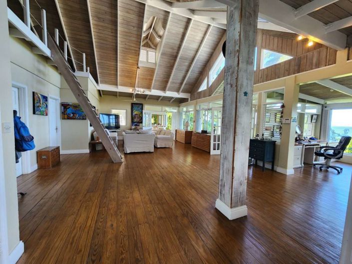 Image No.6-5 Bed Villa for sale