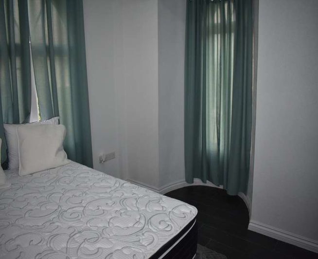 Image No.36-Villa de 5 chambres à vendre à Saint George