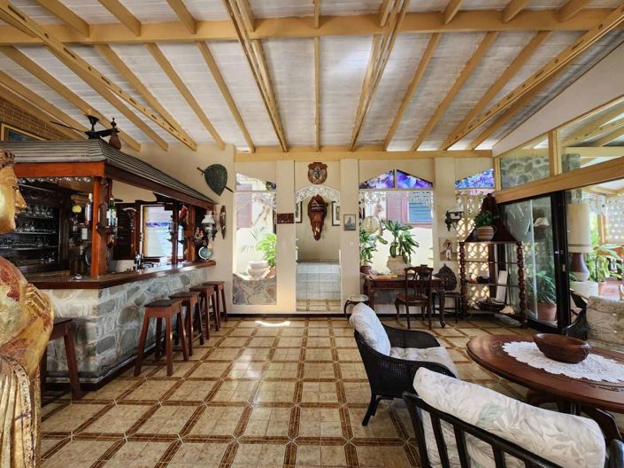 Image No.7-5 Bed Villa for sale