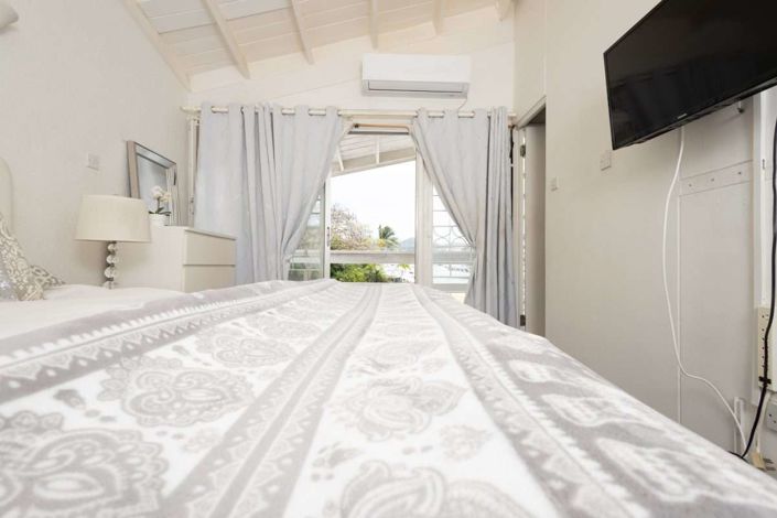 Image No.13-2 Bed Townhouse for sale