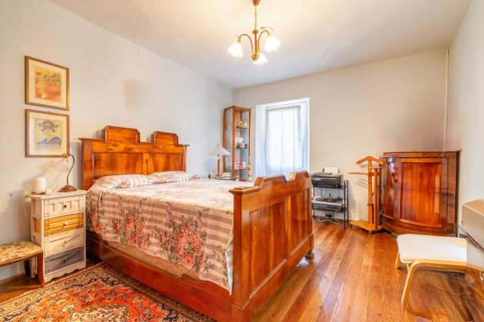 Image No.19-4 Bed Semi-Detached for sale