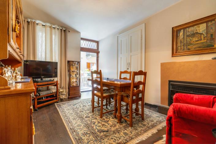 Image No.4-4 Bed Semi-Detached for sale