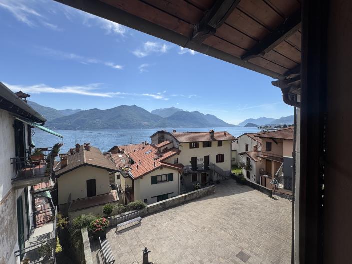 Image No.3-2 Bed Semi-Detached for sale