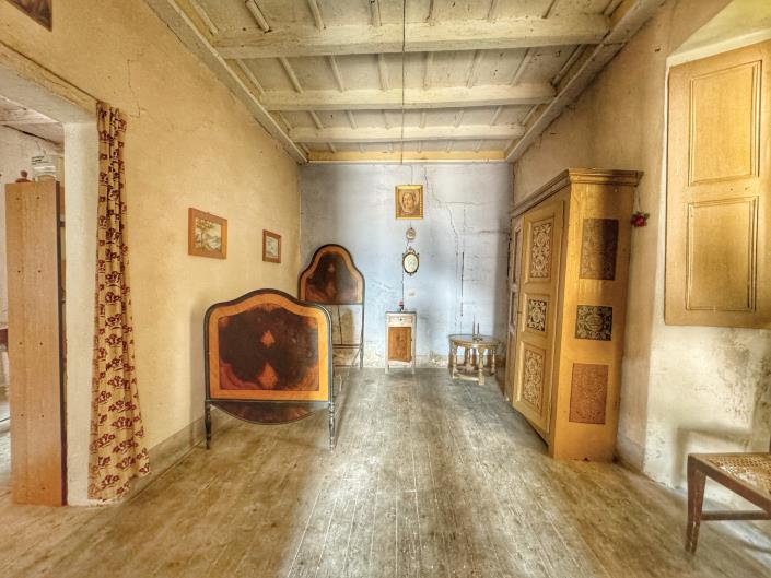 Image No.38-3 Bed Semi-Detached for sale