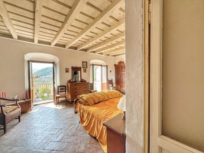 Image No.33-3 Bed Semi-Detached for sale