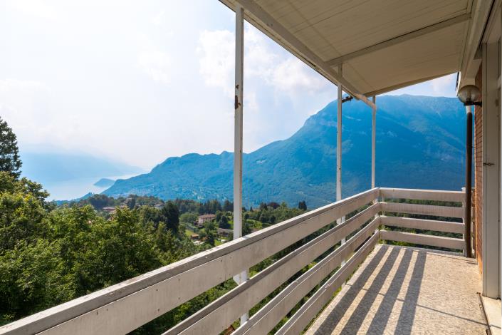 Image No.27-4 Bed House for sale