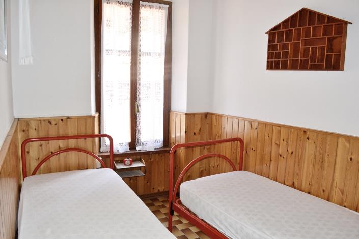 Image No.6-4 Bed Semi-Detached for sale