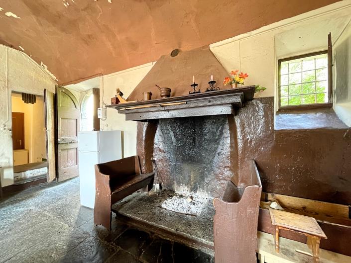 Image No.5-3 Bed Semi-Detached for sale