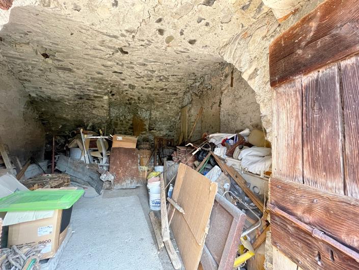 Image No.13-3 Bed Semi-Detached for sale