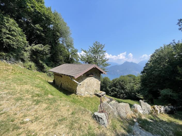 Image No.4-2 Bed House for sale