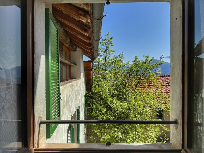 Image No.12-2 Bed Semi-Detached for sale