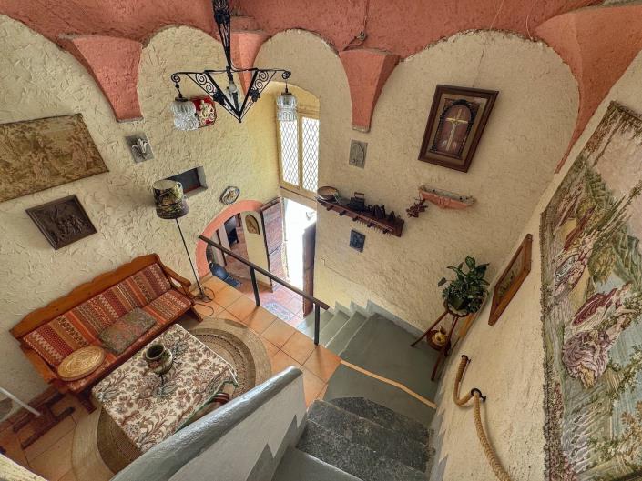 Image No.3-2 Bed Semi-Detached for sale