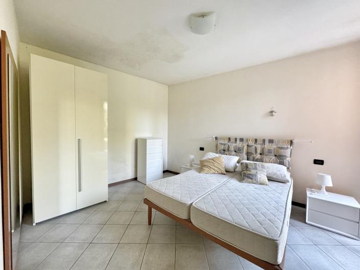 Image No.9-1 Bed Apartment for sale