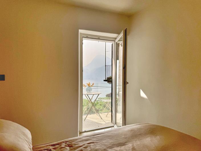 Image No.8-2 Bed Semi-Detached for sale