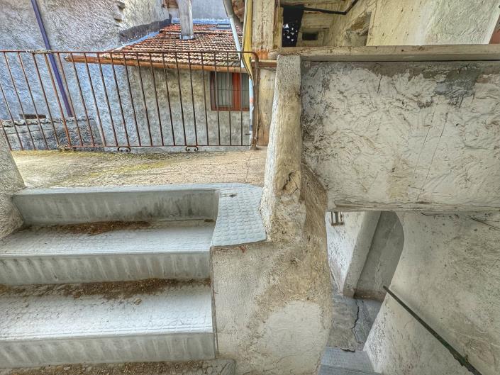 Image No.4-Maison de 9 chambres à vendre à Plesio