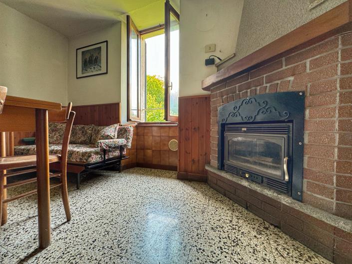 Image No.9-3 Bed House for sale