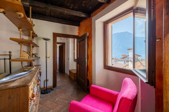 Image No.14-4 Bed Apartment for sale