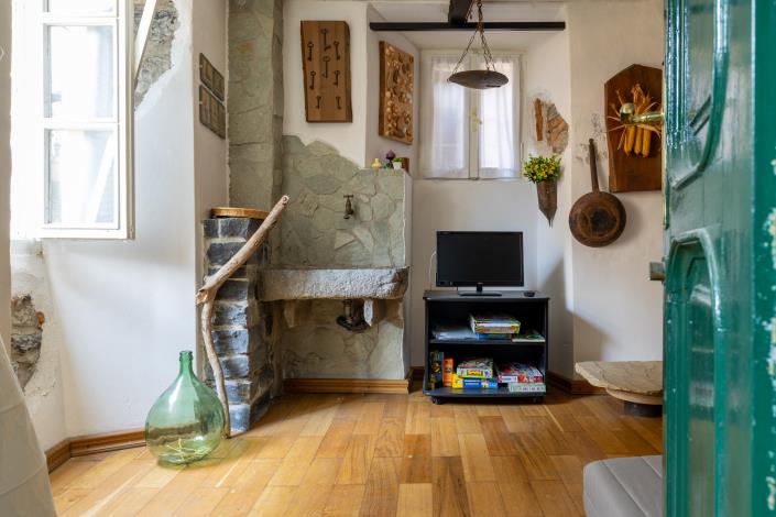 Image No.21-4 Bed Apartment for sale