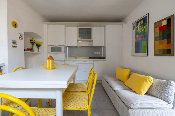 Image No.23-4 Bed Apartment for sale