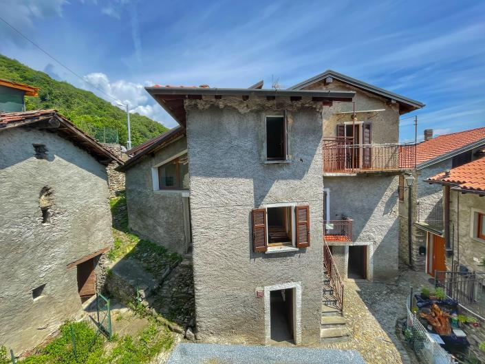 Image No.2-3 Bed House for sale